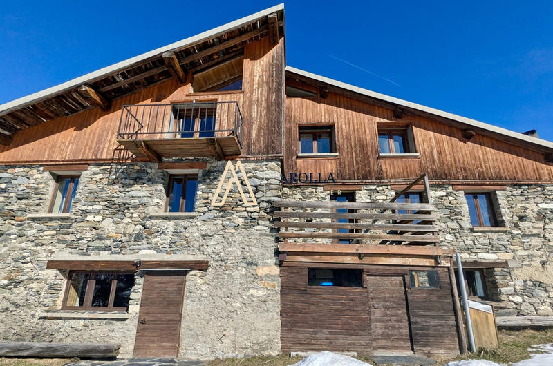 Châlet - 188 m² - 7 pièces