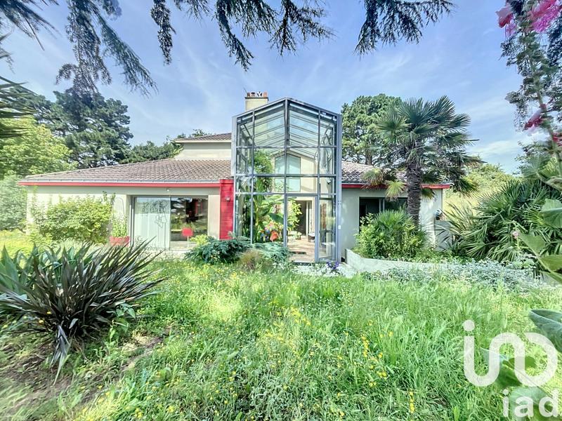 Maison - 189 m² - 6 pièces