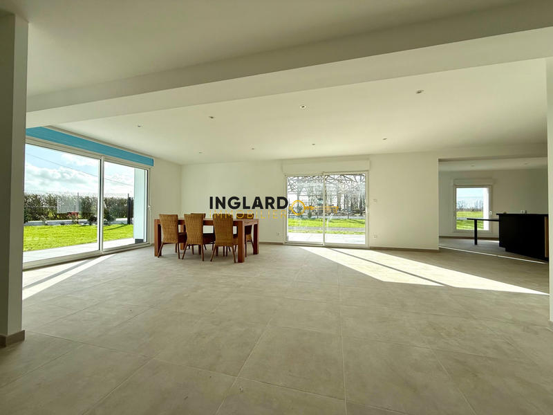 Maison - 130 m² - 6 pièces