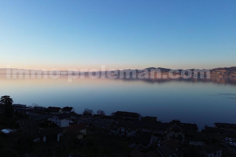 Maison - 196 m² - 7 pièces