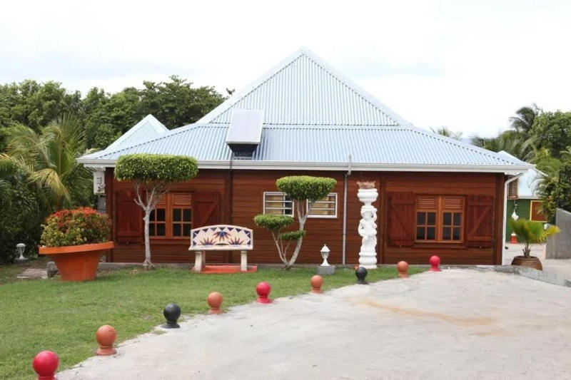 Villa - 80 m² - 4 pièces