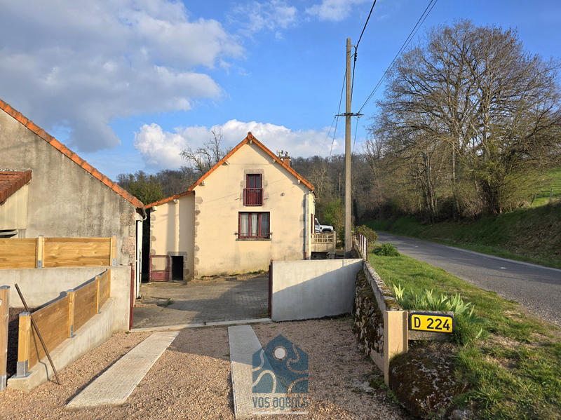 Maison - 96 m² - 4 pièces