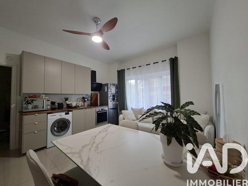 Appartement - 49 m² - 3 pièces