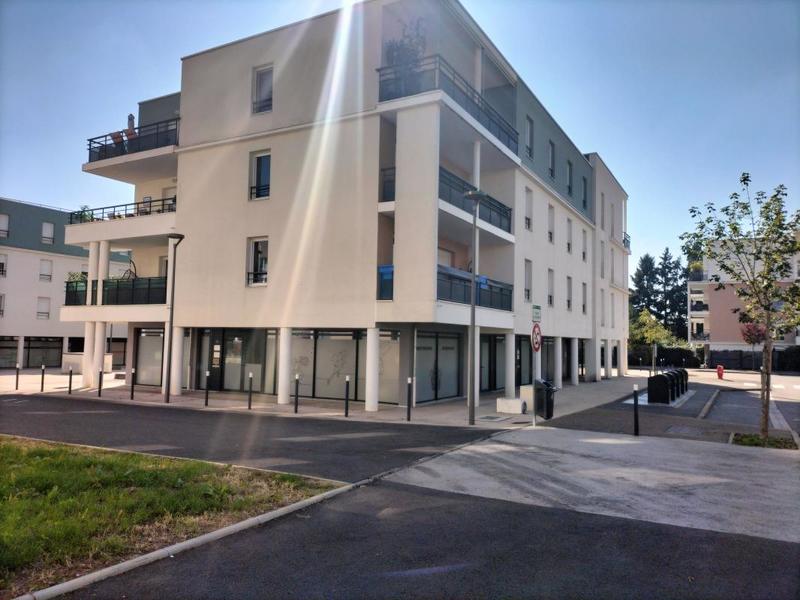 Local d'activité / Entrepôt - 81 m²