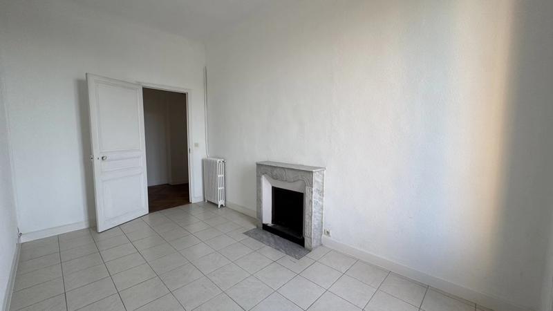Appartement - 155 m² - 5 pièces
