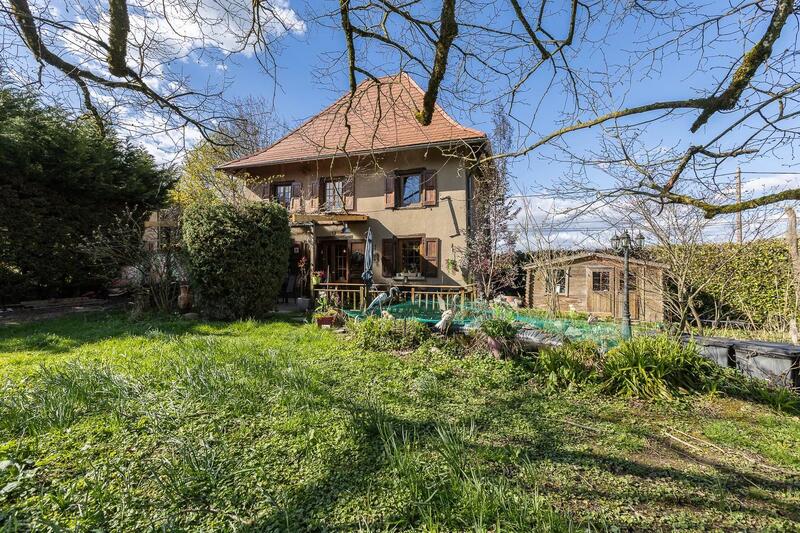 Maison - 190 m² - 8 pièces