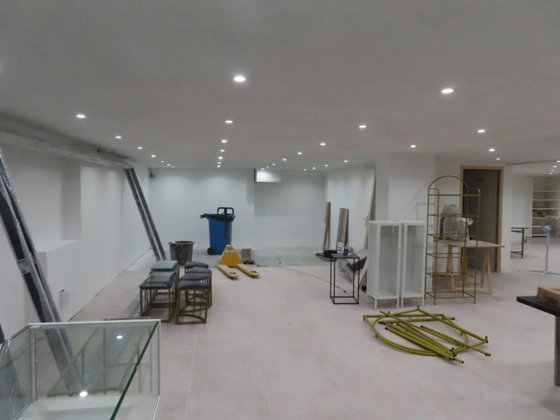 Local commercial - 485 m²