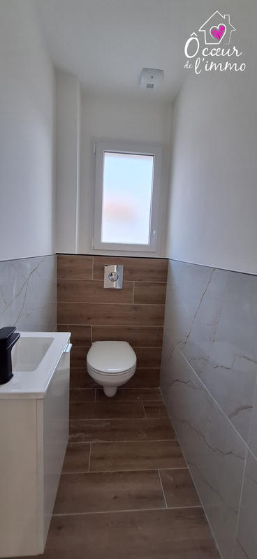 Maison - 92 m² - 5 pièces