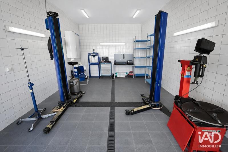 Local commercial - 335 m²