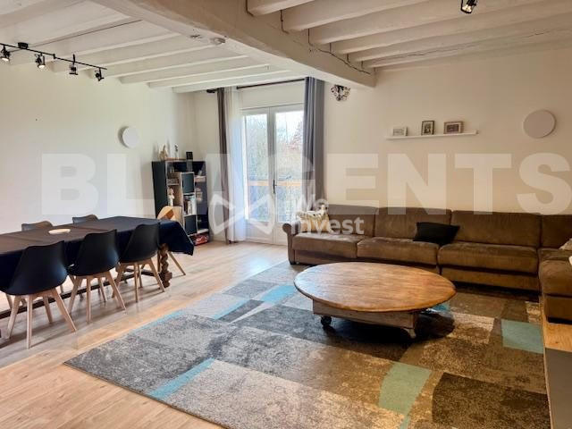 Maison - 205 m² - 6 pièces