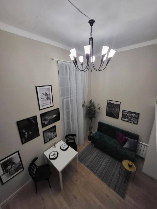 Studio - 16 m² - 1 pièce