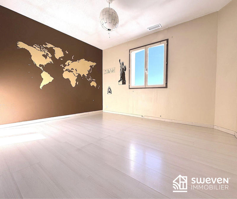 Maison - 150 m² - 6 pièces