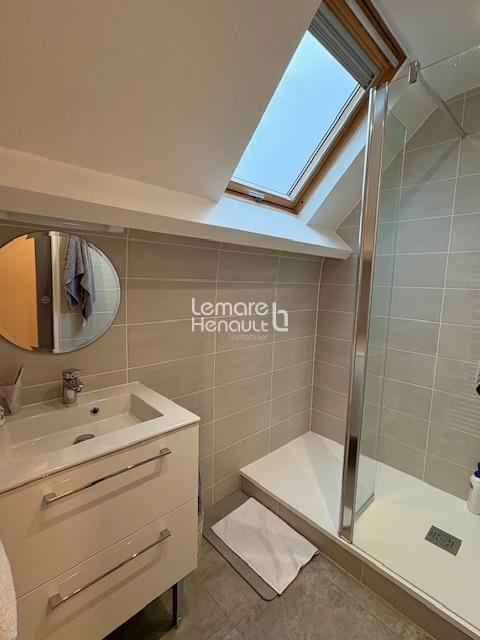 Maison - 170 m² - 7 pièces