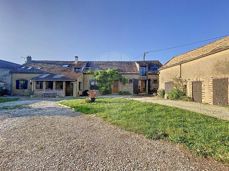 Fermette - 168 m² - 6 pièces