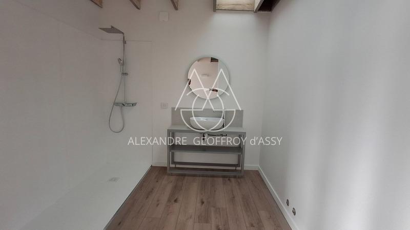 Maison - 200 m² - 6 pièces