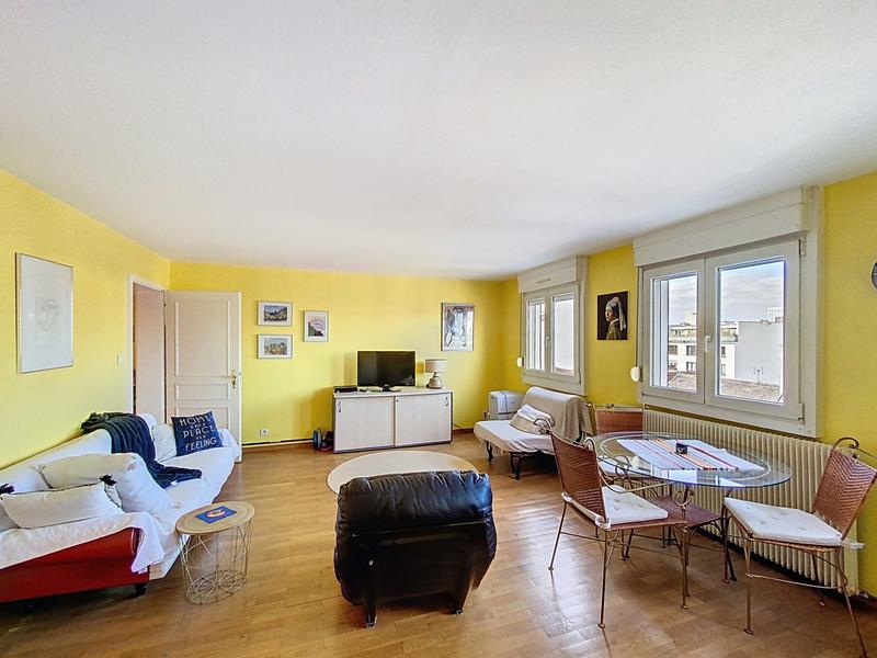 Appartement - 77 m² - 2 pièces