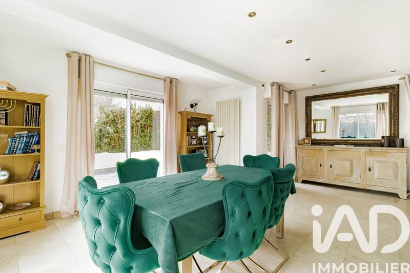 Maison - 168 m² - 6 pièces