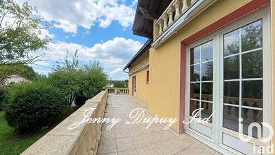 Maison - 140 m² - 7 pièces