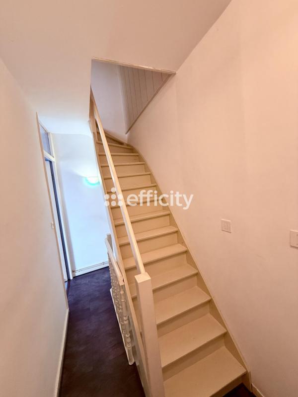 Maison - 100 m² - 6 pièces