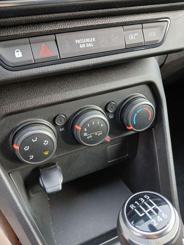 Dacia Sandero TCe 90 -22 Stepway Confort