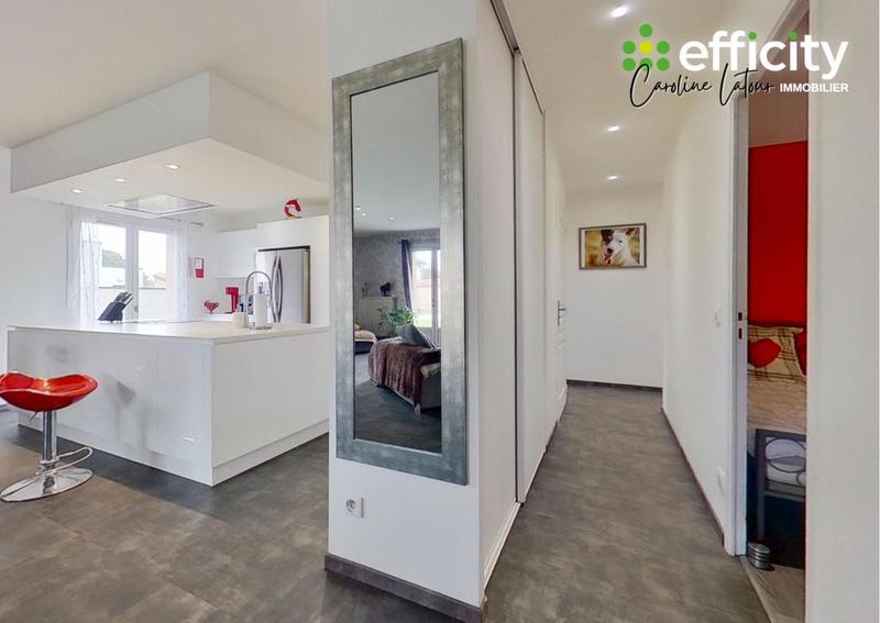 Maison - 121 m² - 6 pièces