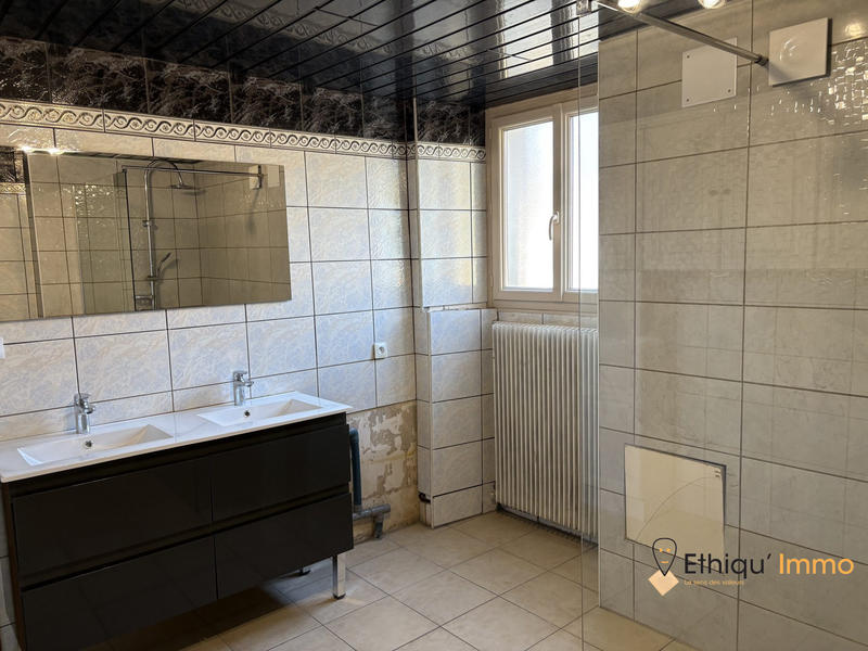 Maison ancienne - 126 m² - 6 pièces