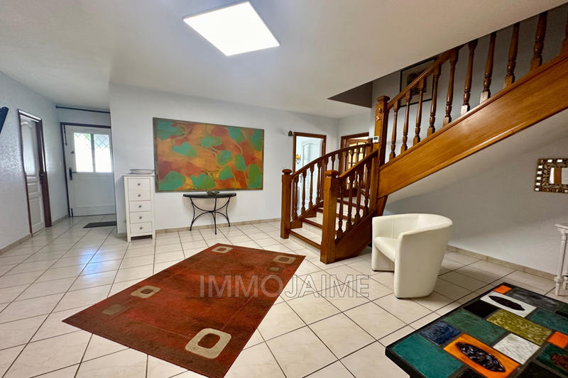 Villa - 163 m² - 5 pièces