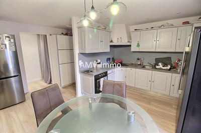 Appartement - 72 m² - 3 pièces