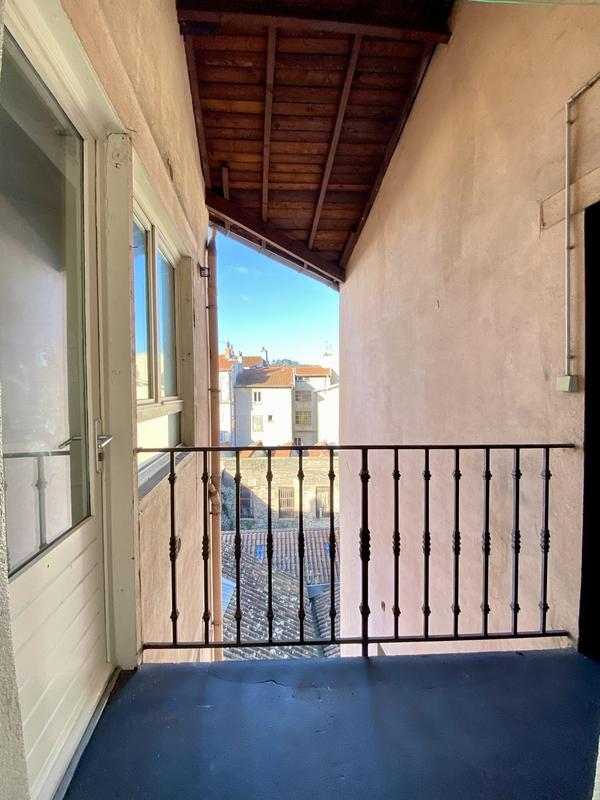 Appartement - 72 m² - 3 pièces