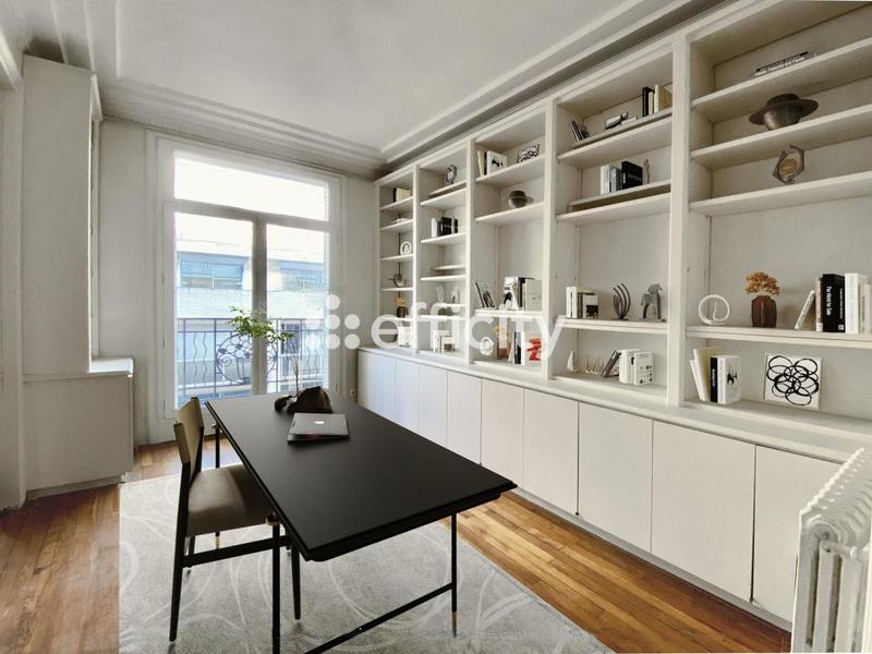 Appartement - 174 m² - 6 pièces