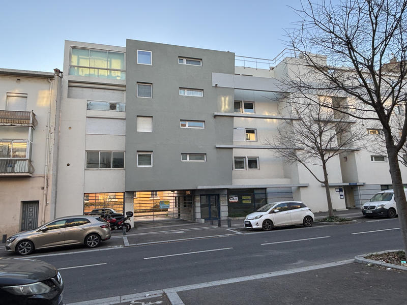 Local commercial - 265 m²