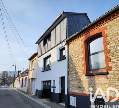 Maison de ville - 94 m² - 4 pièces