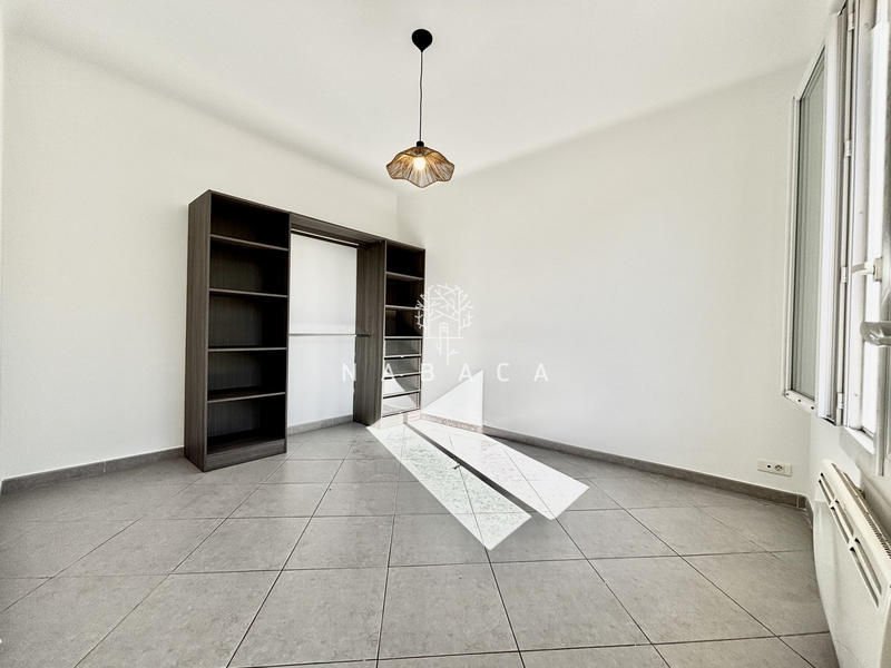 Appartement - 77 m² - 4 pièces