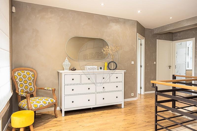 Maison - 173 m² - 6 pièces