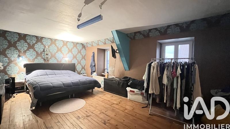 Maison de village - 318 m² - 7 pièces