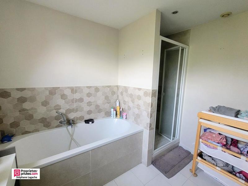 Maison - 106 m² - 5 pièces