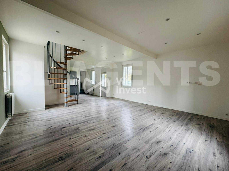 Maison - 69 m² - 4 pièces