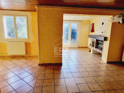 Maison - 76 m² - 4 pièces