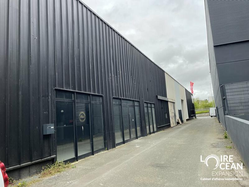 Local commercial - 469 m²