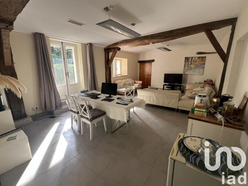 Maison - 713 m² - 16 pièces