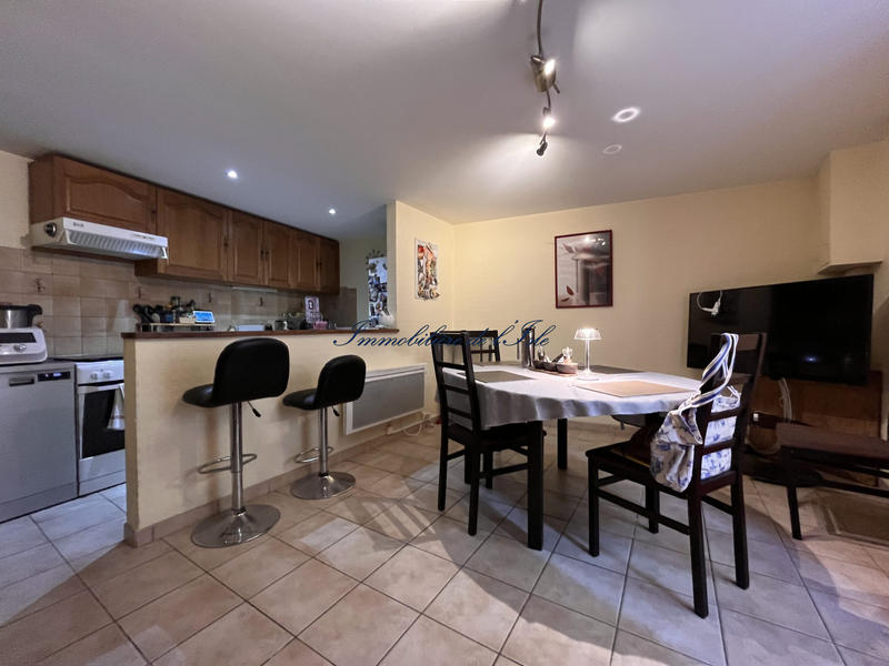 Maison - 77 m² - 3 pièces