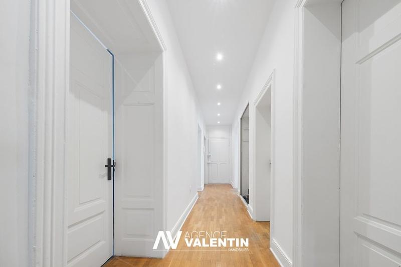 Appartement - 108 m² - 5 pièces