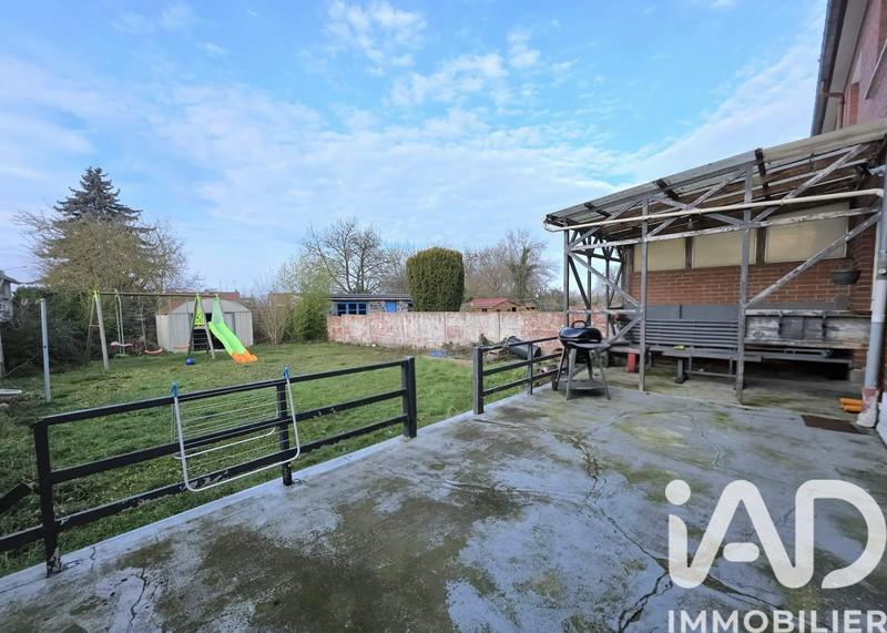 Maison - 95 m² - 5 pièces