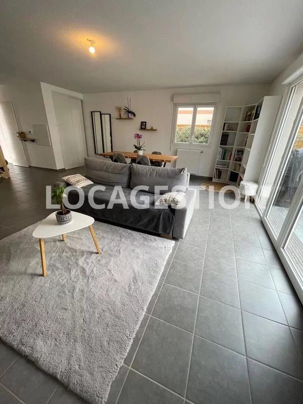 Maison - 104 m² - 5 pièces