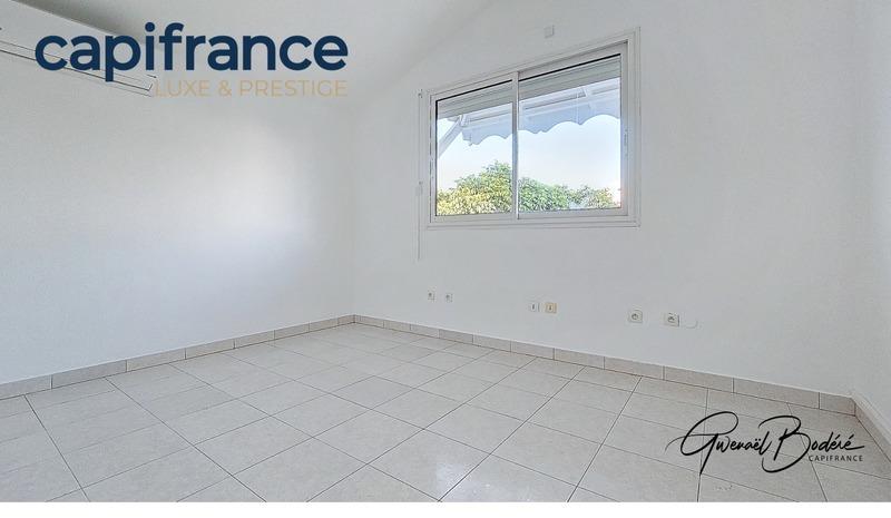 Villa - 185 m² - 6 pièces