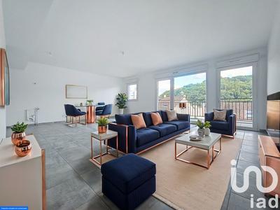 Appartement - 101 m² - 4 pièces