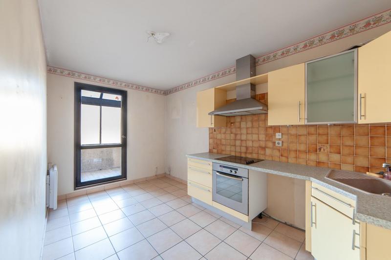 Duplex - 94 m² - 5 pièces