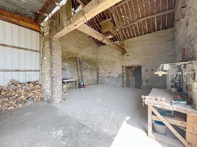 Maison - 110 m² - 8 pièces