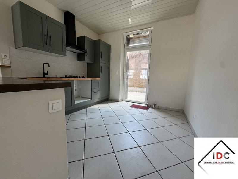 Maison - 83 m² - 3 pièces