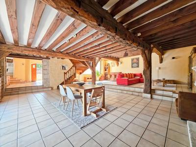 Demeure - 400 m² - 7 pièces